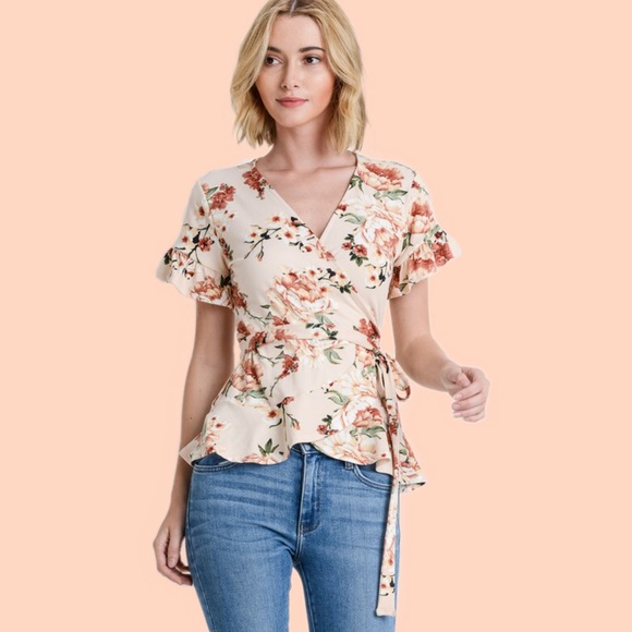 New Peach Ruffle-Wrap Top - Picture 2 of 4